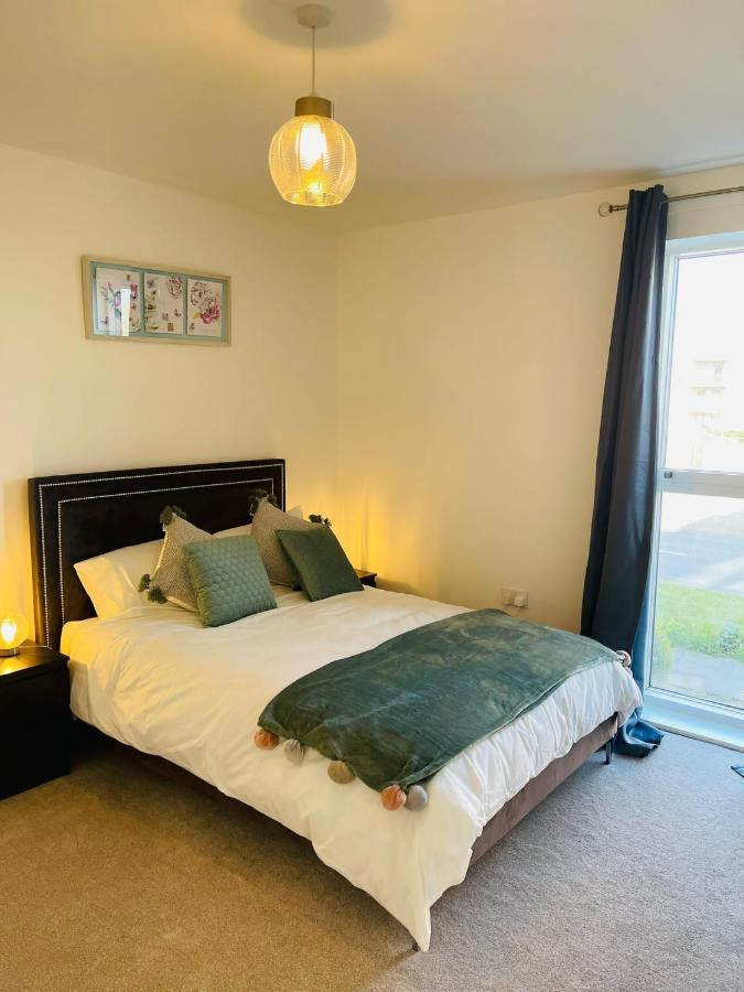 Deluxe 2-Bedroom Home Away Erith Kültér fotó